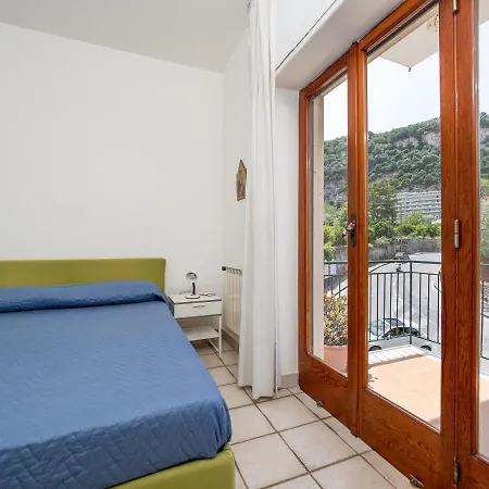De Vivo Realty - Marea *